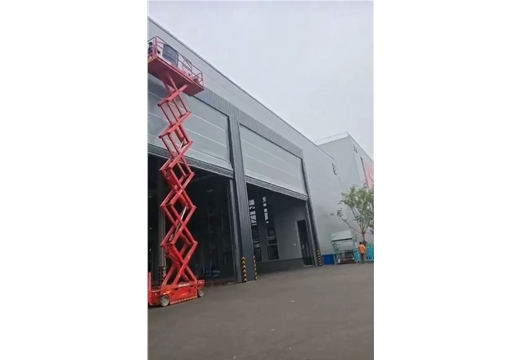 柔性大门